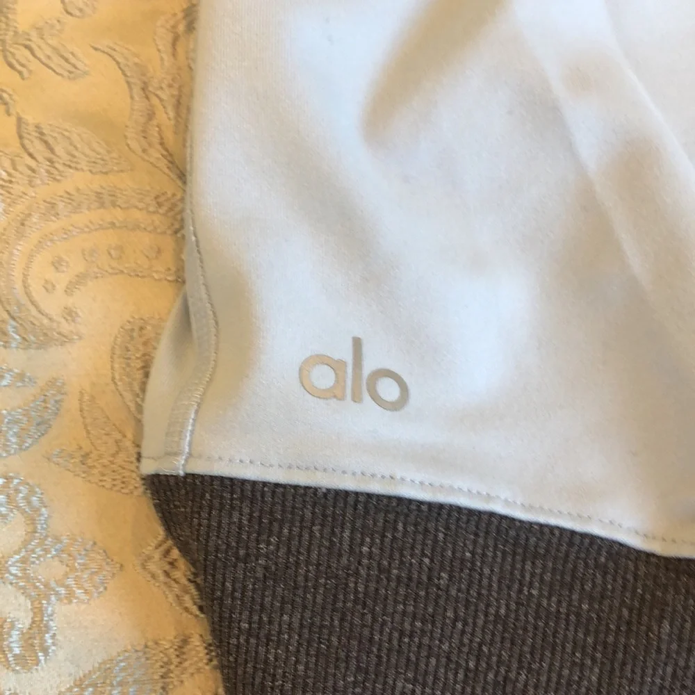 ALO Leggings Size